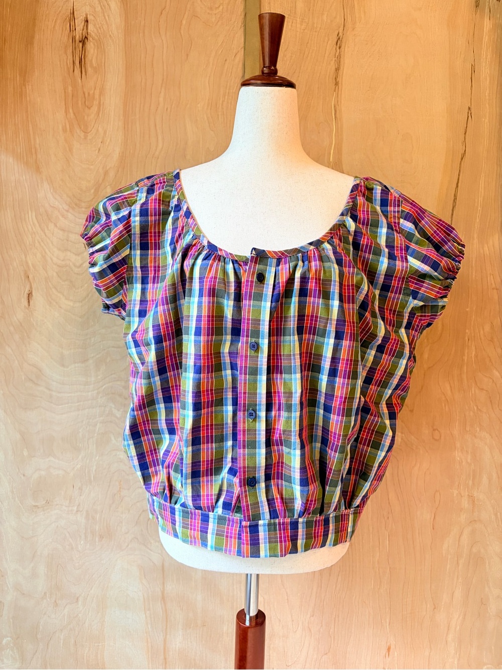 Plaid Scoop Neck Peasant Top in Multicolor